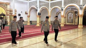 Subuh Keliling, Kapolres Pekalongan Ajak Warga Jaga Kamtibmas dan Lindungi Generasi Muda